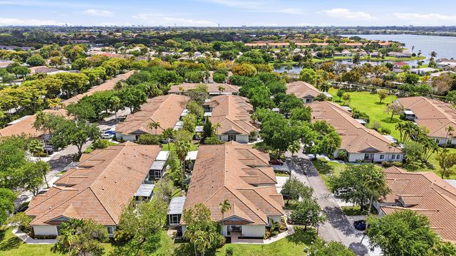 4701 SW 13th Street, Deerfield Beach, FL 33442