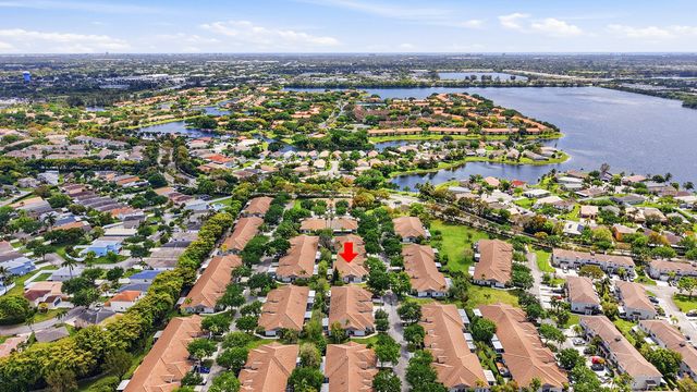 4701 SW 13th Street, Deerfield Beach, FL 33442