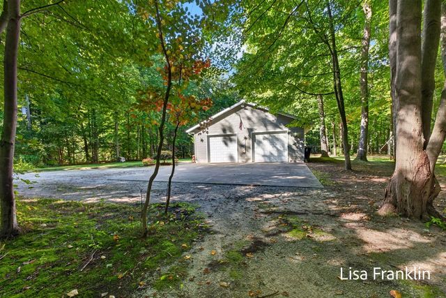 14595 State Road, Spring Lake, MI 49456