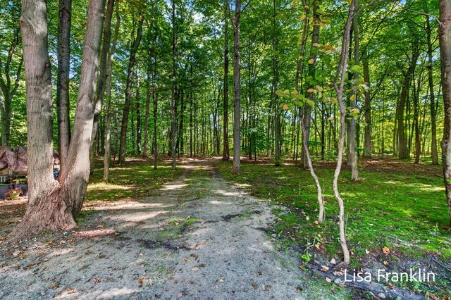 14595 State Road, Spring Lake, MI 49456