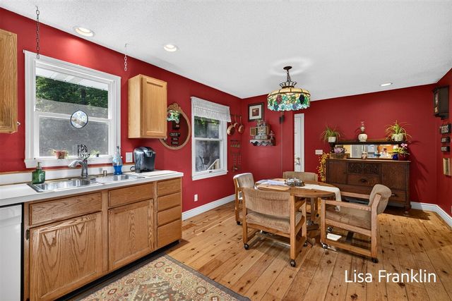 14595 State Road, Spring Lake, MI 49456