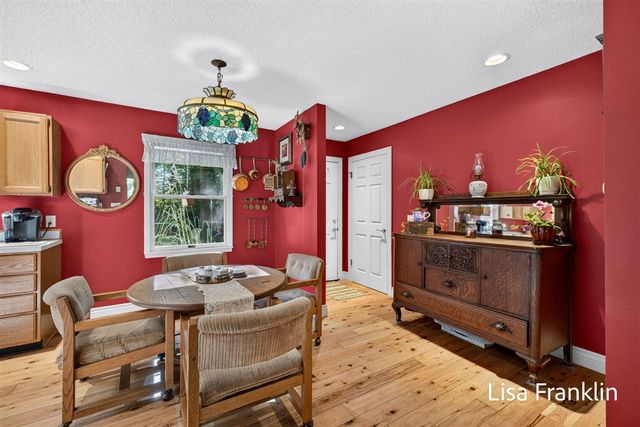 14595 State Road, Spring Lake, MI 49456