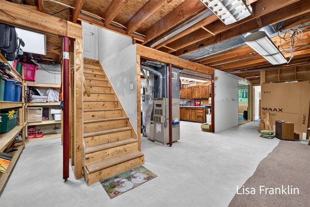 14595 State Road, Spring Lake, MI 49456