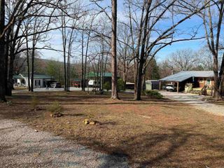 517 & 517 B E Webb Street, Mountain View, AR 72560