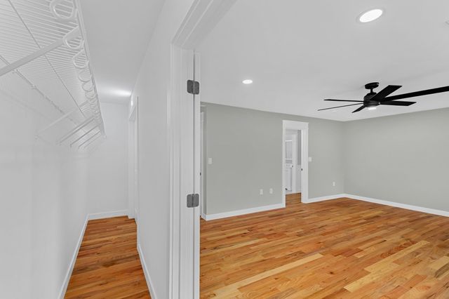 163 Hope St, Seekonk, MA 02771