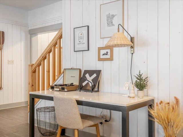 9120 Hunters Lane, Pequot Lakes, MN 56472