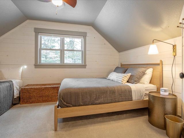 9120 Hunters Lane, Pequot Lakes, MN 56472