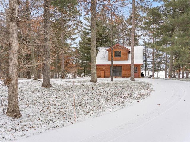9120 Hunters Lane, Pequot Lakes, MN 56472