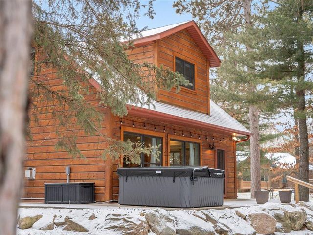 9120 Hunters Lane, Pequot Lakes, MN 56472