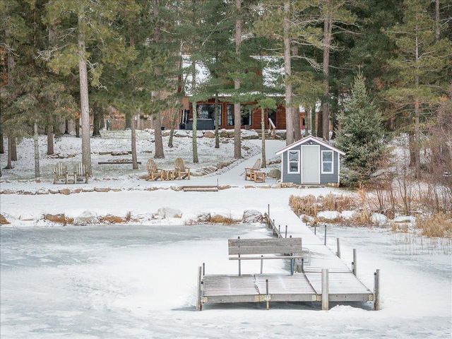 9120 Hunters Lane, Pequot Lakes, MN 56472