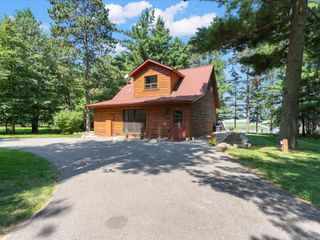 9120 Hunters Lane, Pequot Lakes, MN 56472