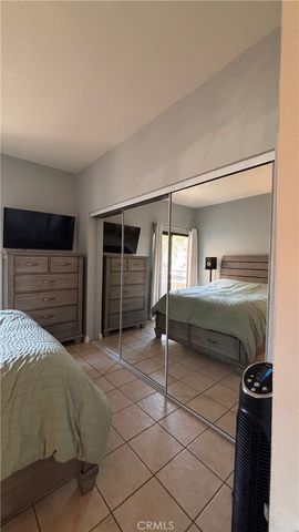 720 W 4th 114, Long Beach, CA 90802