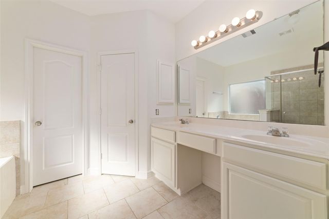 10118 Corvallis Drive, Houston, TX 77095
