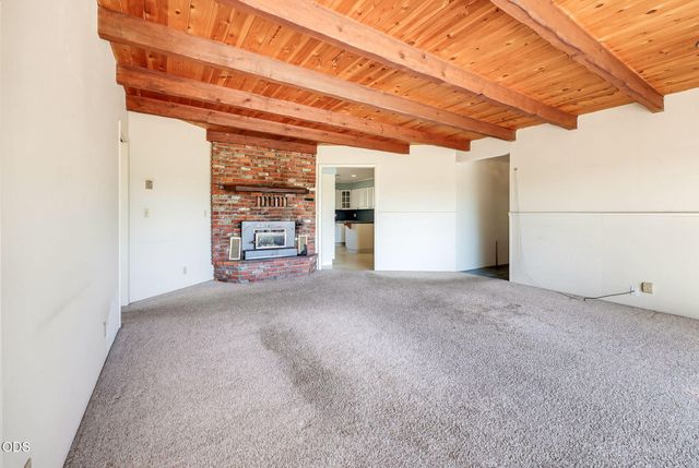 3121 Old Military Road, Medford, OR 97502