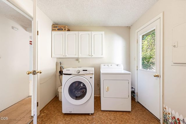 3121 Old Military Road, Medford, OR 97502