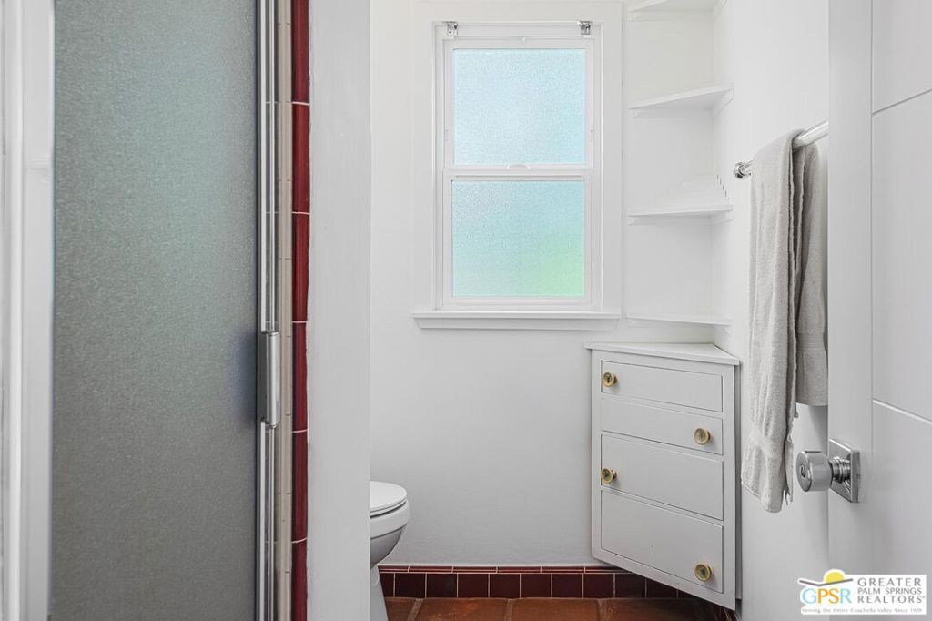 Image 15 of property listing at 630 N Hermosa Drive, Palm Springs, CA 92262