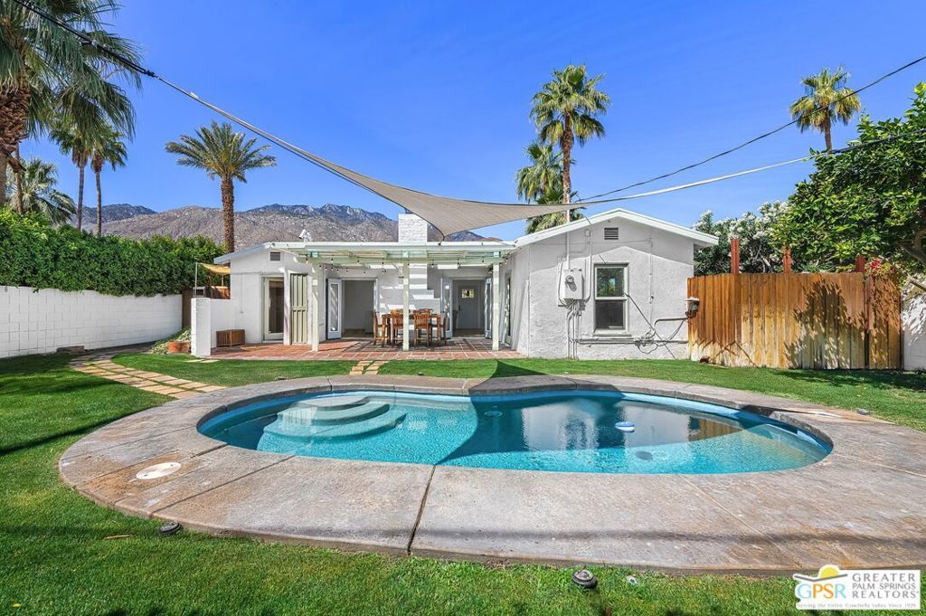 Image 19 of property listing at 630 N Hermosa Drive, Palm Springs, CA 92262