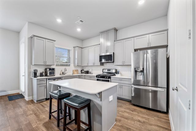 620 Hutchinson Lane, Lewisville, TX 75077