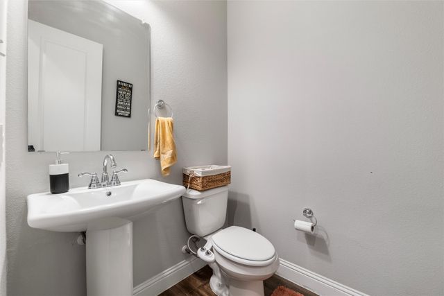 620 Hutchinson Lane, Lewisville, TX 75077