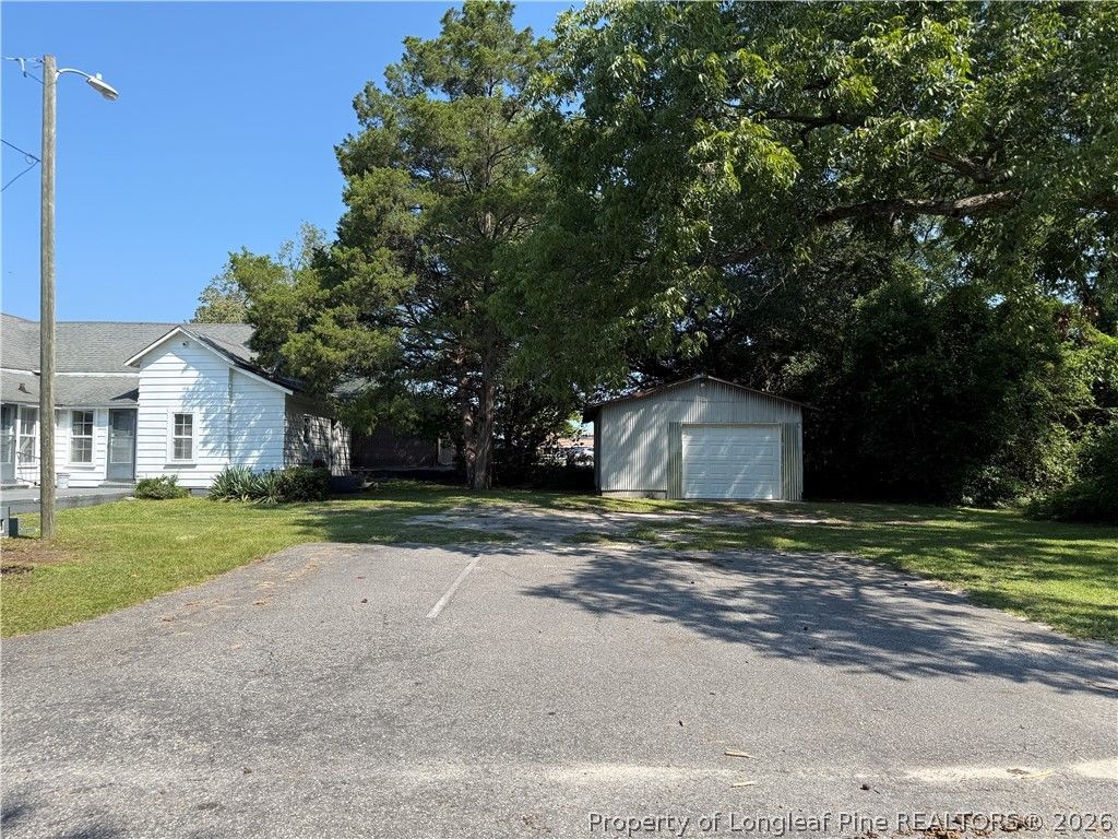 225 S Main Street, Raeford, NC 28376 — photo 8