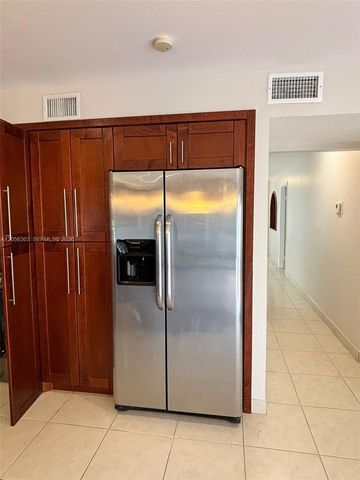 613 Patio Village Way, Weston, FL 33326