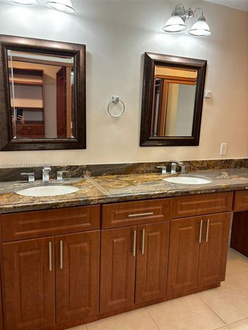 613 Patio Village Way, Weston, FL 33326