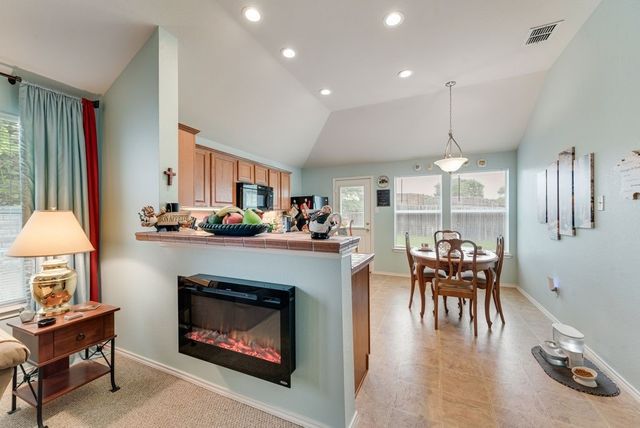 8104 Autumn Creek Trail, Fort Worth, TX 76134