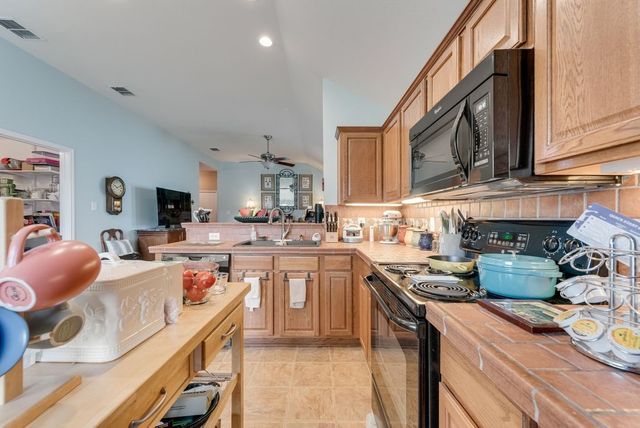 8104 Autumn Creek Trail, Fort Worth, TX 76134
