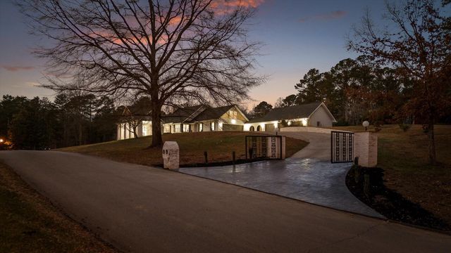 3176 Chestnut Circle NW, Cleveland, TN 37312