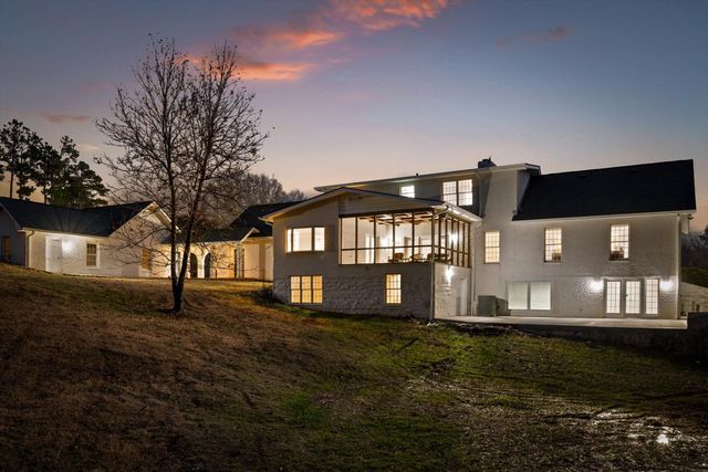 3176 Chestnut Circle NW, Cleveland, TN 37312