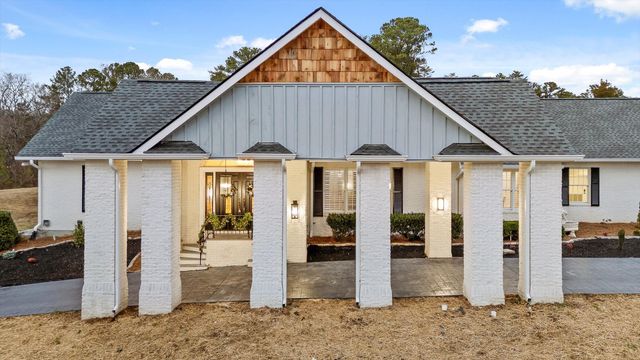 3176 Chestnut Circle NW, Cleveland, TN 37312