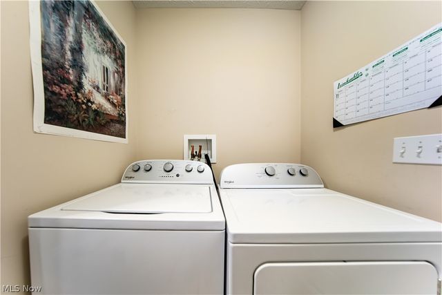 13651 Woodcroft, North Royalton, OH 44133