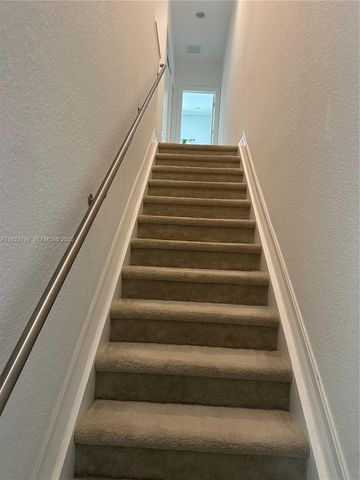 11718 SW 13th Ct, Pembroke Pines, FL 33025