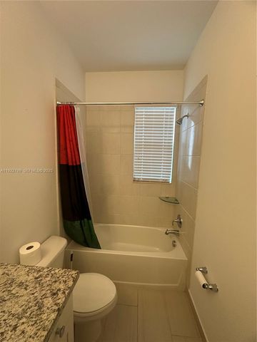 11718 SW 13th Ct, Pembroke Pines, FL 33025