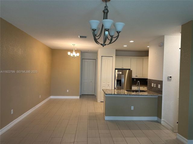 11718 SW 13th Ct, Pembroke Pines, FL 33025