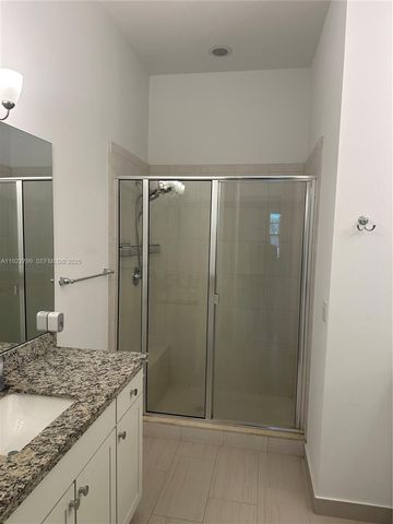 11718 SW 13th Ct, Pembroke Pines, FL 33025