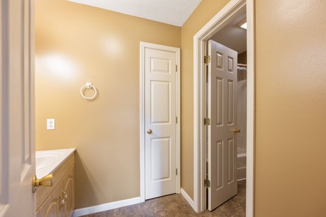 750 Northwind Loop, Lexington, TN 38351