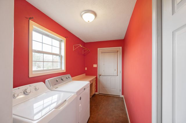 750 Northwind Loop, Lexington, TN 38351