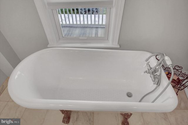 438 E BALTIMORE STREET, Greencastle, PA 17225