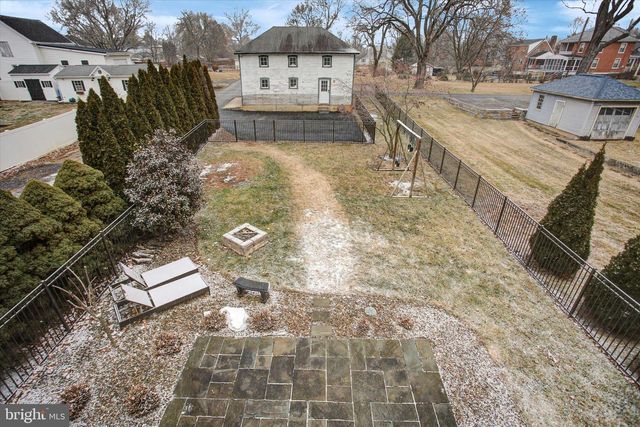 438 E BALTIMORE STREET, Greencastle, PA 17225