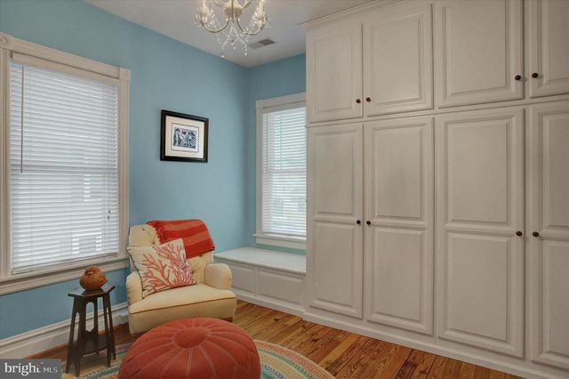 438 E BALTIMORE STREET, Greencastle, PA 17225