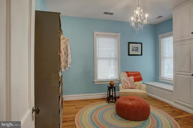 438 E BALTIMORE STREET, Greencastle, PA 17225