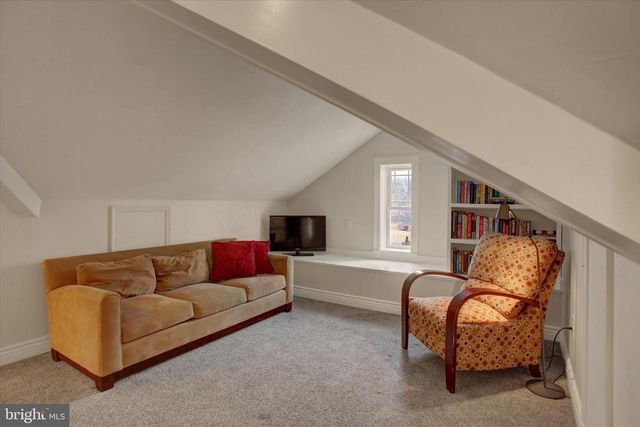 438 E BALTIMORE STREET, Greencastle, PA 17225