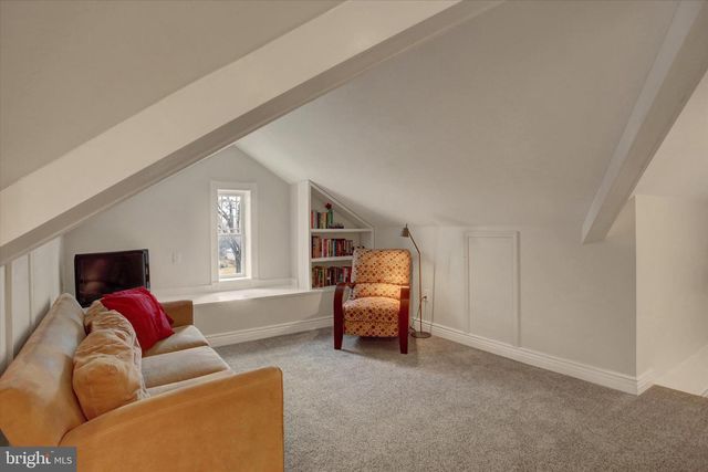 438 E BALTIMORE STREET, Greencastle, PA 17225