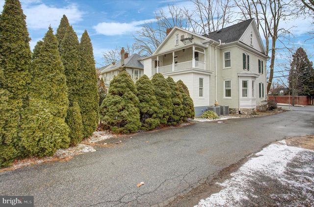 438 E BALTIMORE STREET, Greencastle, PA 17225