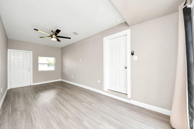 4910 Eppes Street, Houston, TX 77021