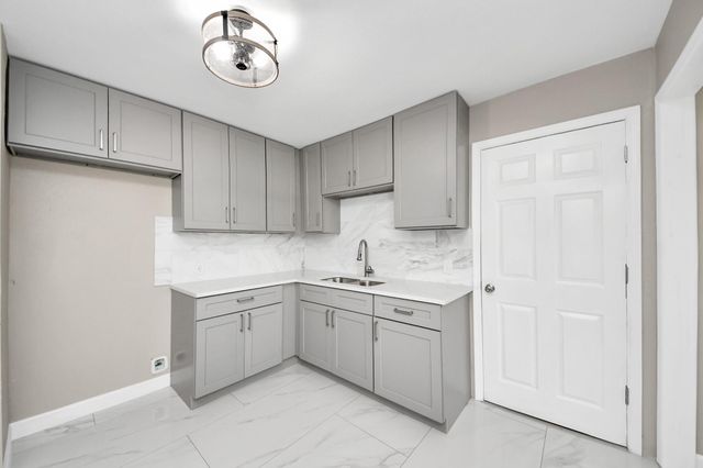 4910 Eppes Street, Houston, TX 77021