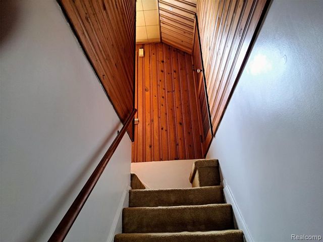 17730 Five Points Street, Redford, MI 48240