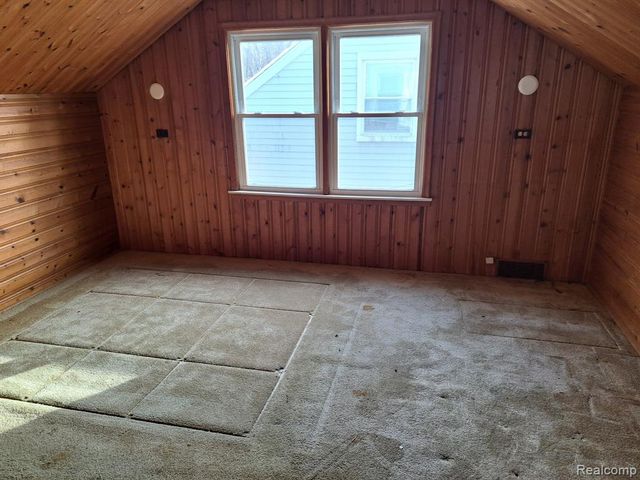 17730 Five Points Street, Redford, MI 48240