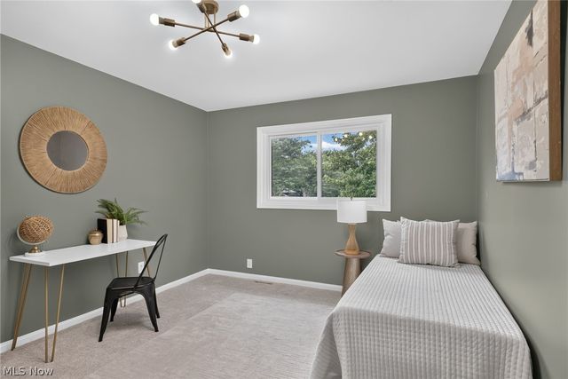 333 N Portage Path 39, Akron, OH 44303